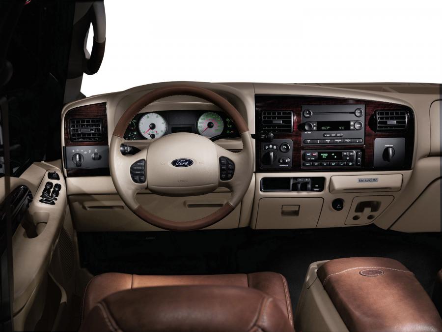  Ford F-250 Super Duty 2005 года  (фото 19 из 31)